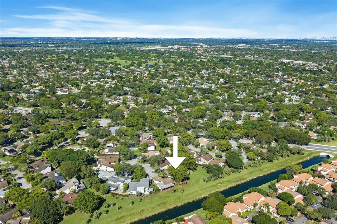 For Sale: $609,000 (3 beds, 2 baths, 1505 Square Feet)