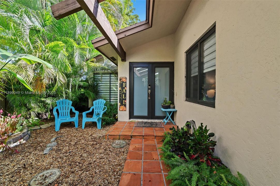 For Sale: $609,000 (3 beds, 2 baths, 1505 Square Feet)