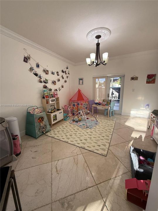 Recientemente alquilado: $3,600 (3 camas, 2 baños, 2254 Pies cuadrados)