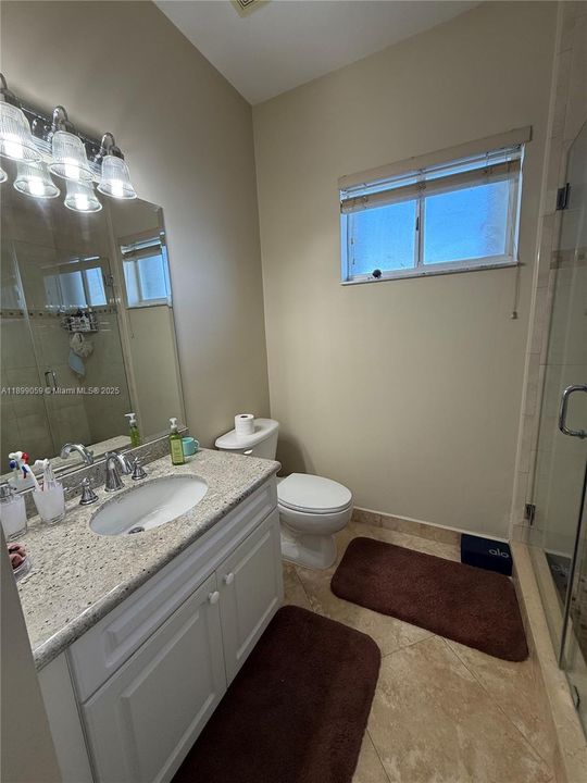 Recientemente alquilado: $3,600 (3 camas, 2 baños, 2254 Pies cuadrados)