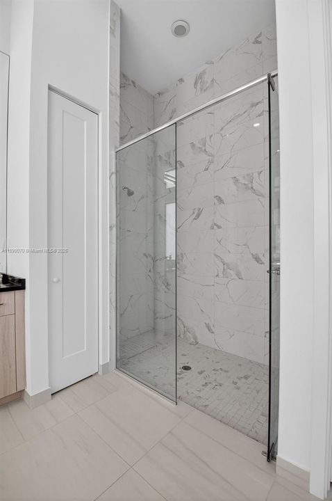 For Sale: $1,759,000 (3 beds, 4 baths, 2573 Square Feet)