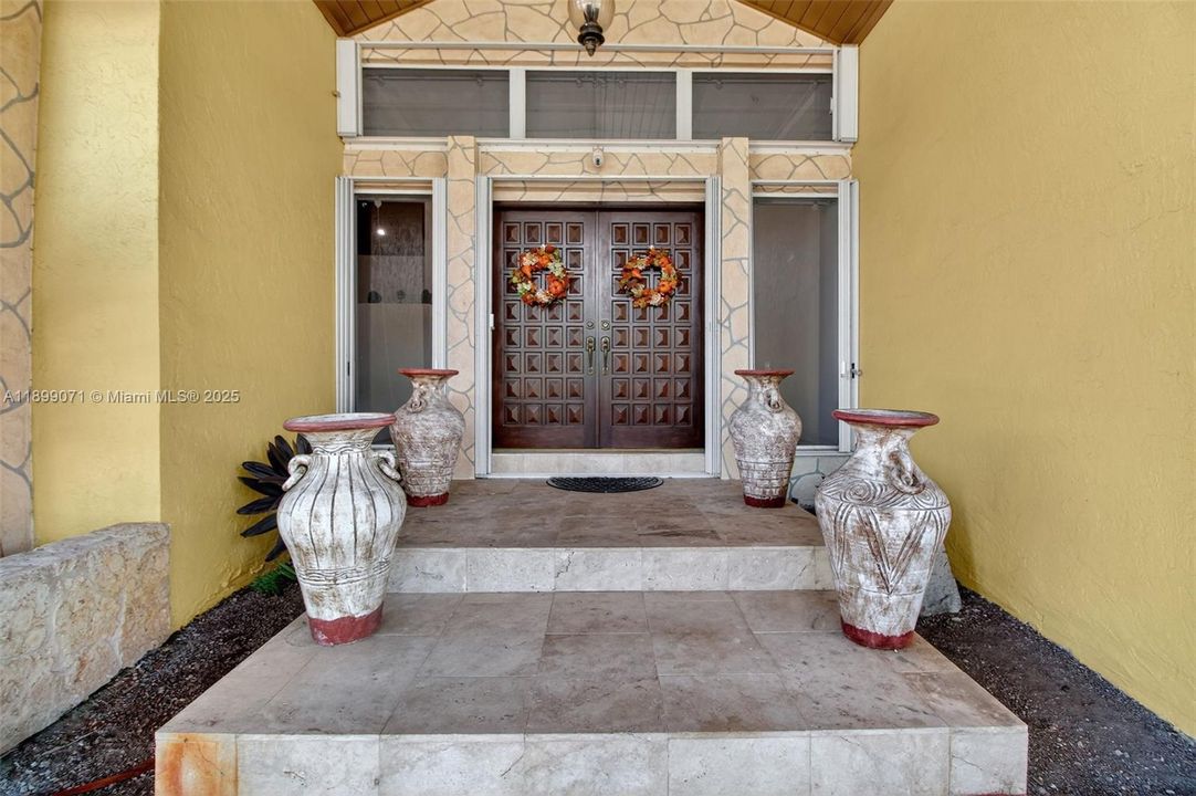 For Sale: $1,750,000 (5 beds, 3 baths, 3282 Square Feet)