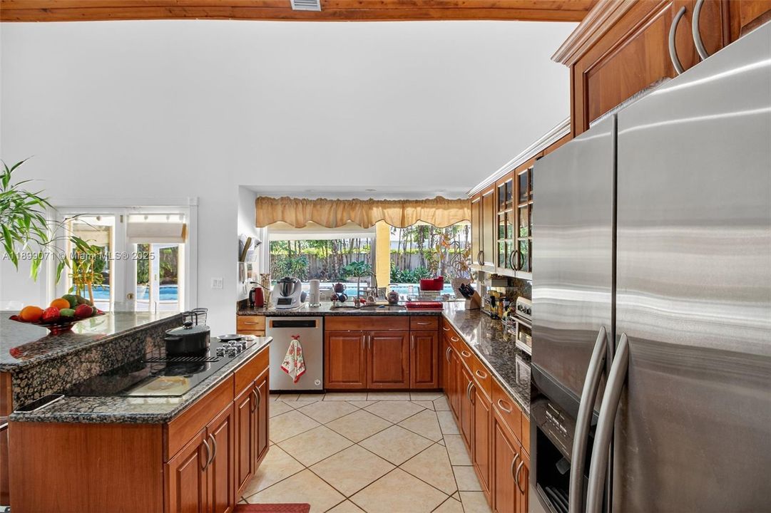 For Sale: $1,750,000 (5 beds, 3 baths, 3282 Square Feet)