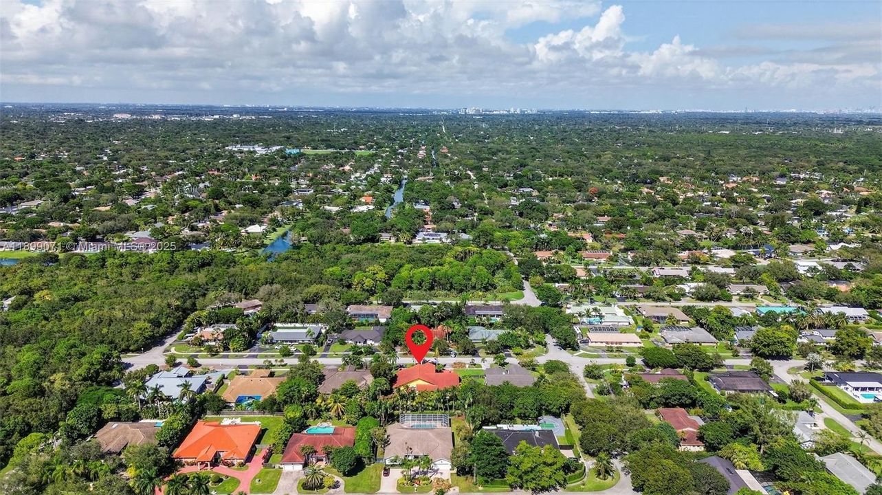 For Sale: $1,750,000 (5 beds, 3 baths, 3282 Square Feet)