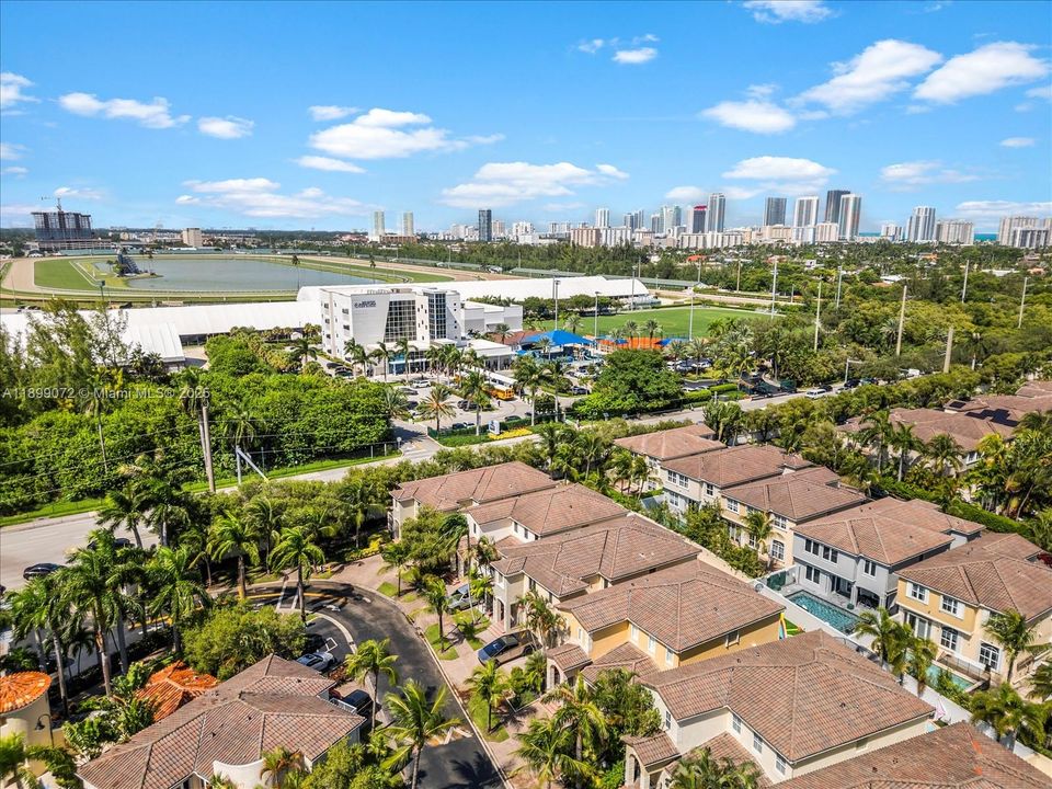 For Rent: $12,900 (4 beds, 3 baths, 2949 Square Feet)