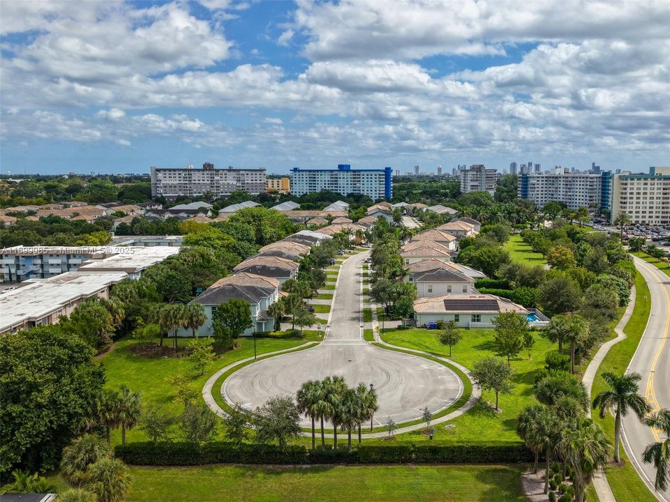 For Rent: $5,700 (3 beds, 2 baths, 2423 Square Feet)