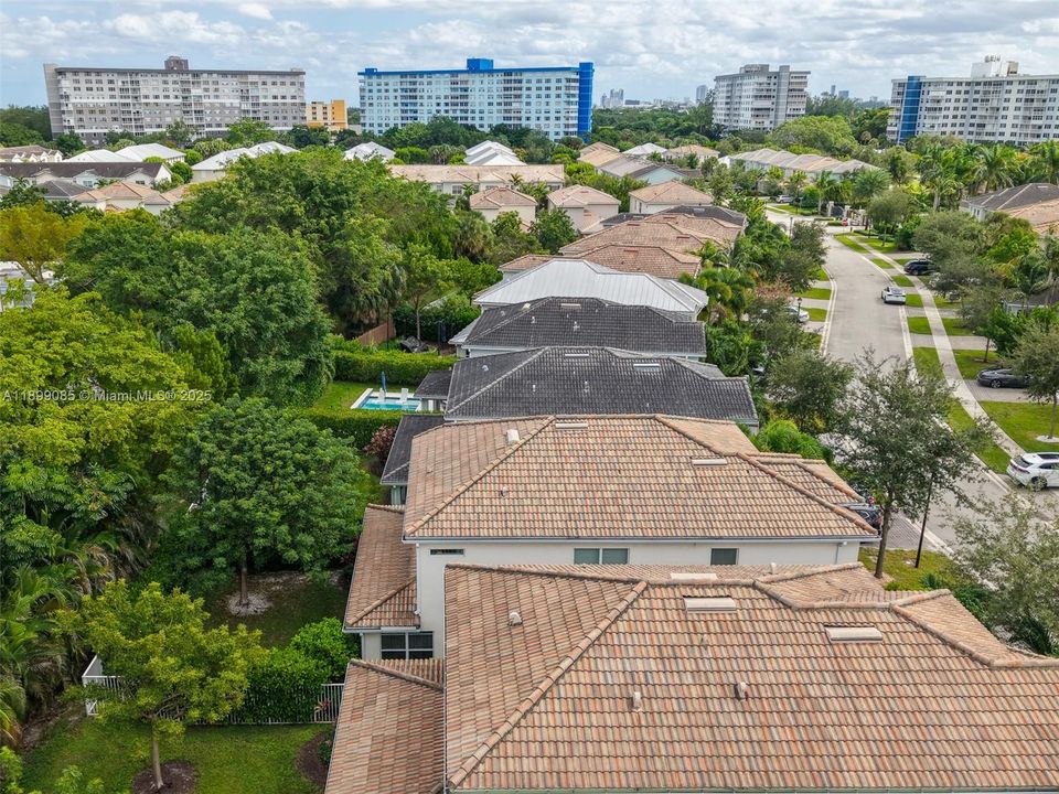 For Rent: $5,700 (3 beds, 2 baths, 2423 Square Feet)