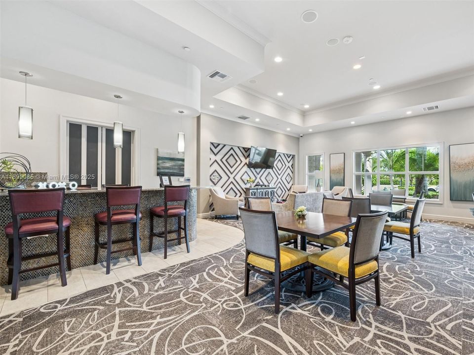 For Rent: $5,700 (3 beds, 2 baths, 2423 Square Feet)