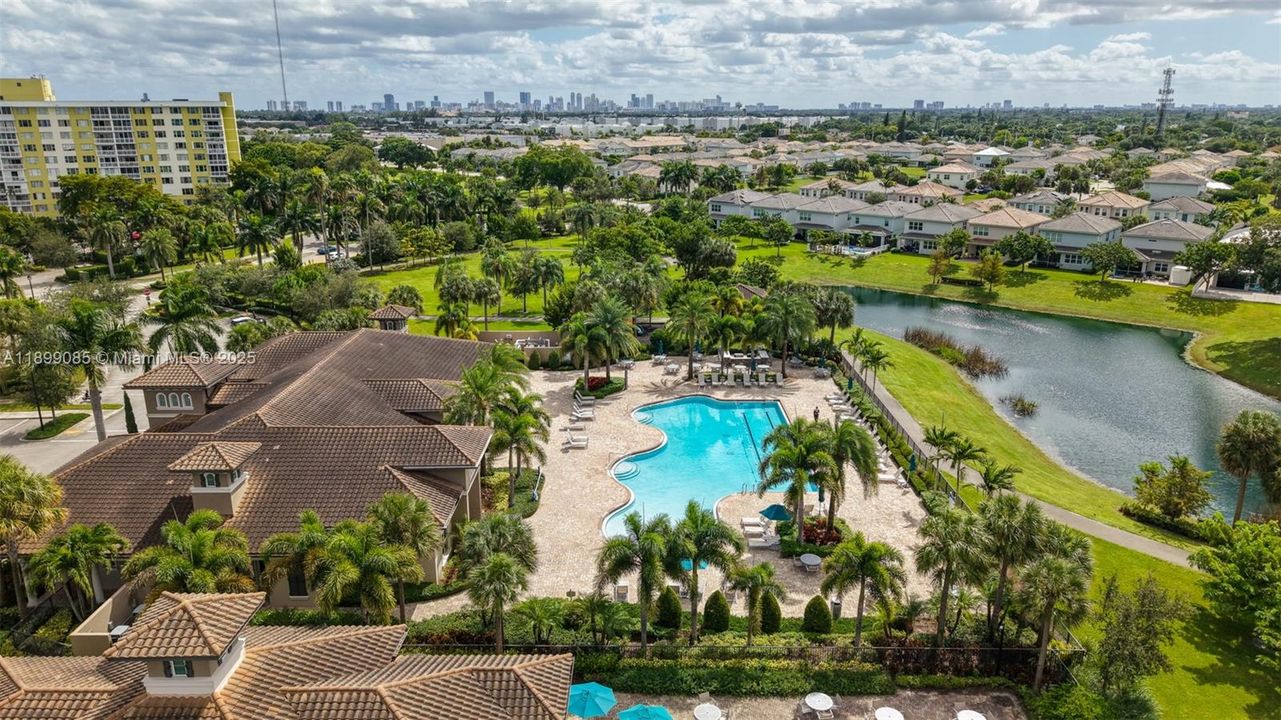 For Rent: $5,700 (3 beds, 2 baths, 2423 Square Feet)