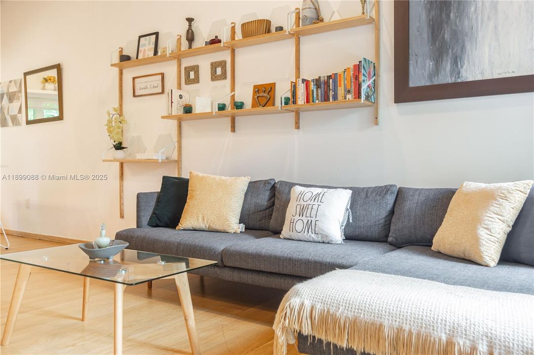 For Rent: $3,650 (3 beds, 2 baths, 2175 Square Feet)