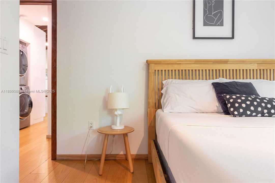 For Rent: $3,650 (3 beds, 2 baths, 2175 Square Feet)