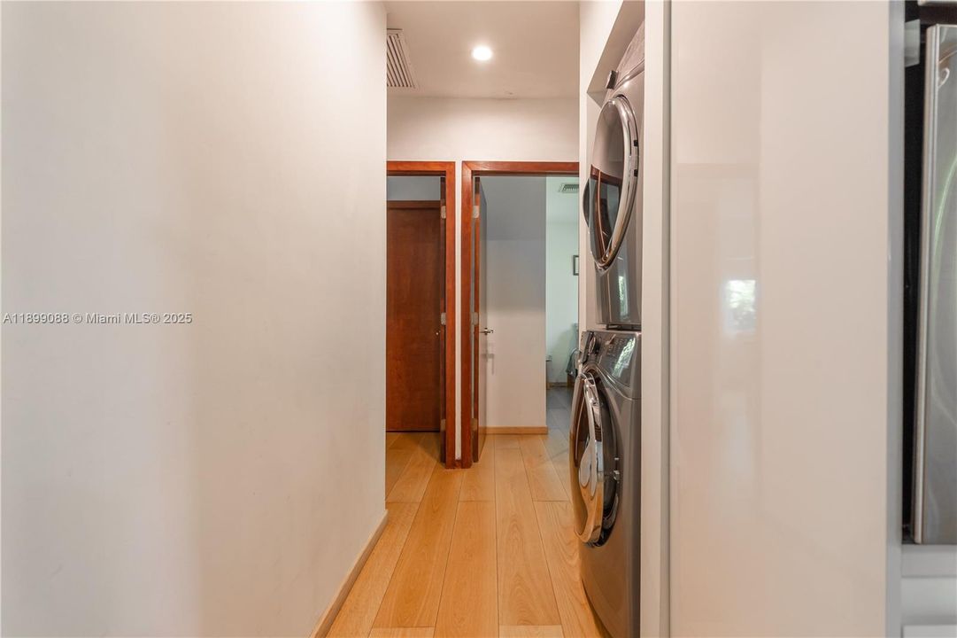 For Rent: $3,650 (3 beds, 2 baths, 2175 Square Feet)