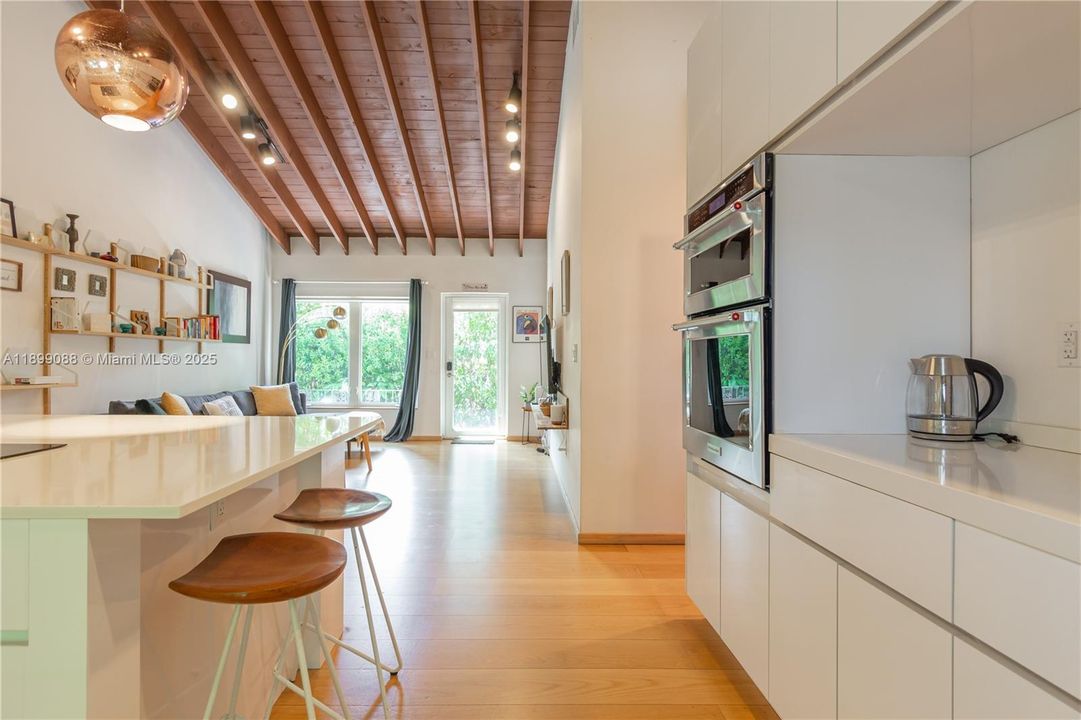 For Rent: $3,650 (3 beds, 2 baths, 2175 Square Feet)