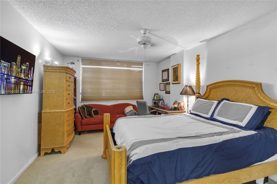 For Sale: $174,000 (2 beds, 2 baths, 1132 Square Feet)