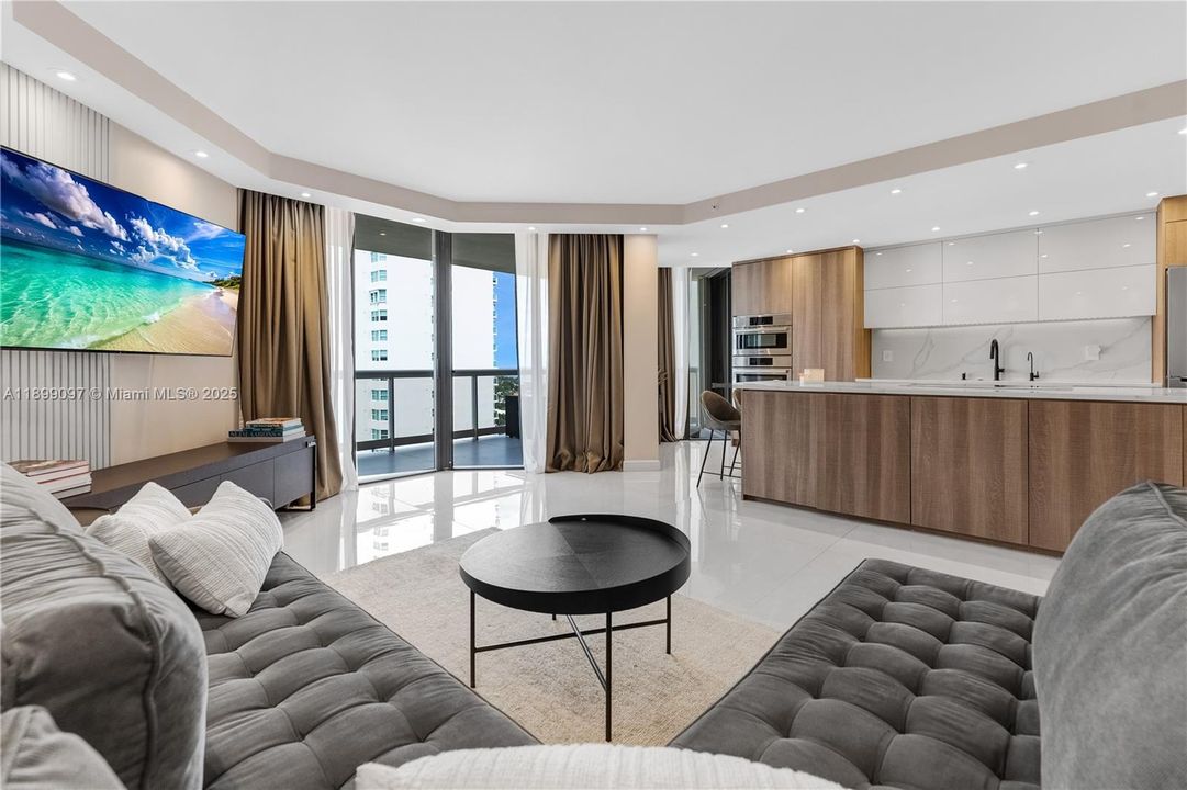 待售: $699,000 (2 贝兹, 2 浴室, 1622 平方英尺)