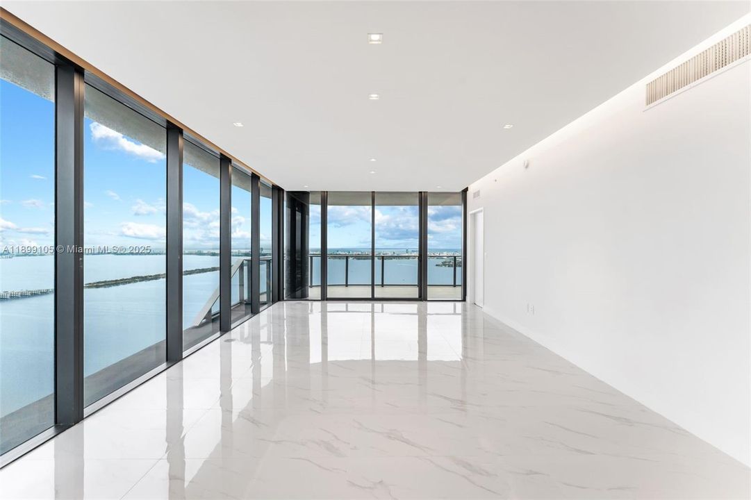 На продажу: $3,750,000 (5 спален, 5 ванн, 0 Квадратных фут)