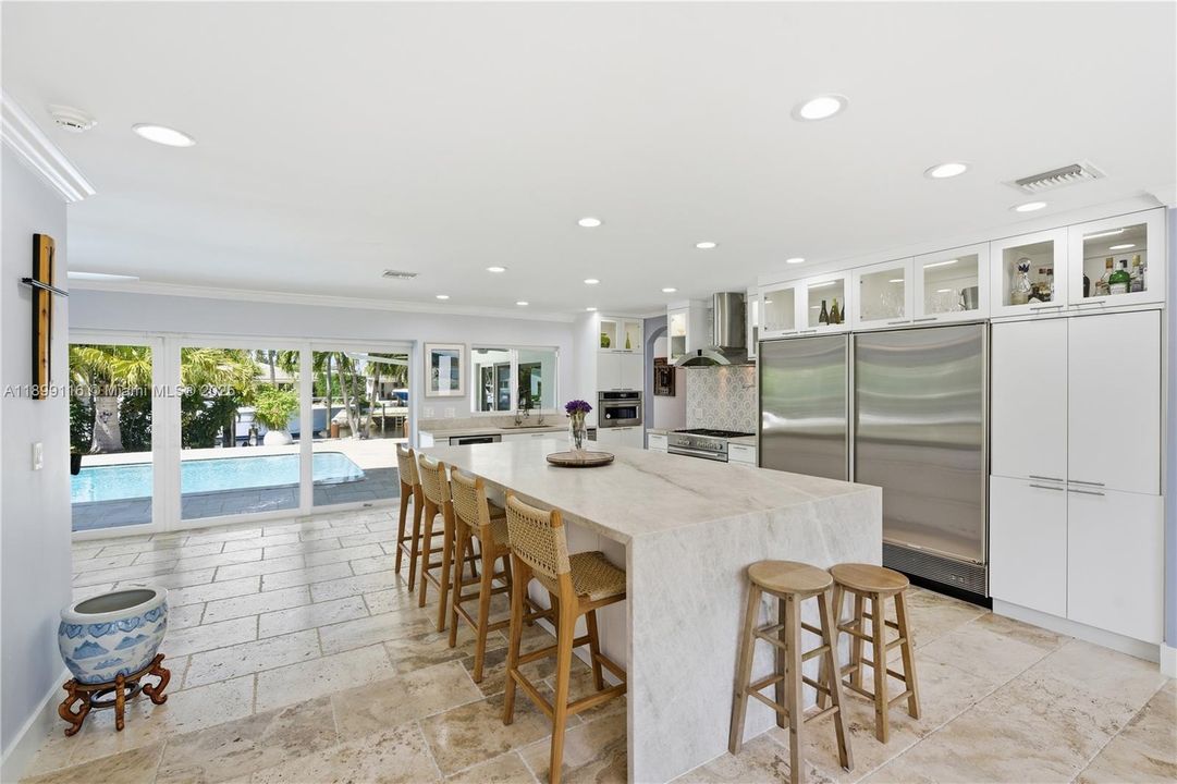 For Sale: $2,150,000 (3 beds, 3 baths, 2253 Square Feet)