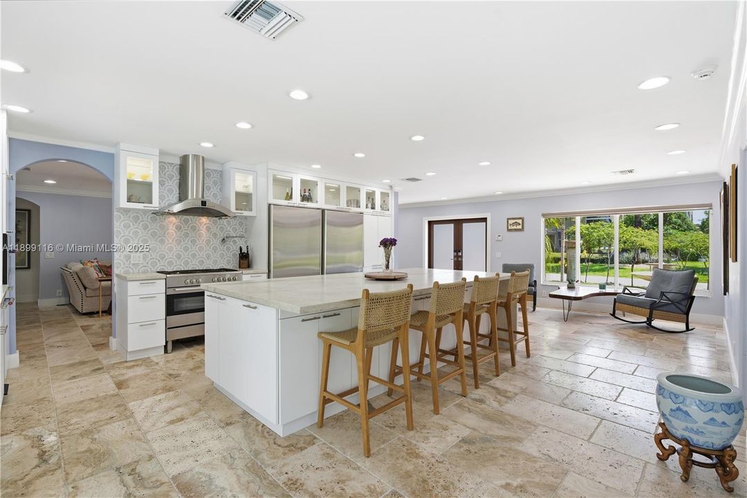 For Sale: $2,150,000 (3 beds, 3 baths, 2253 Square Feet)