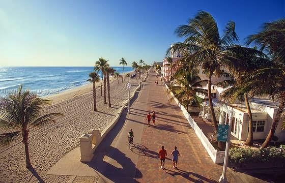 Hollywood Beach