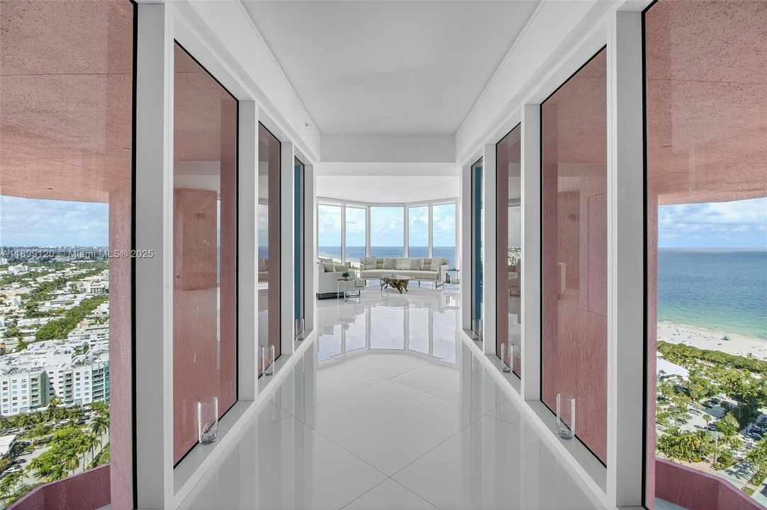 For Sale: $10,800,000 (3 beds, 4 baths, 5450 Square Feet)