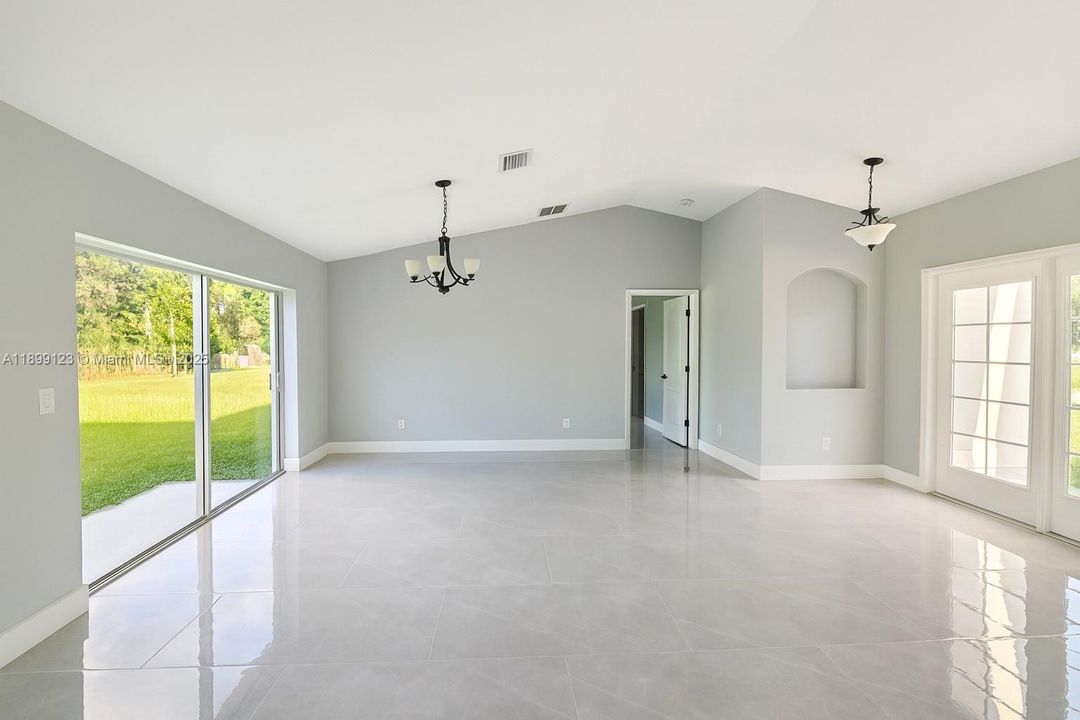 En Venta: $320,000 (3 camas, 2 baños, 0 Pies cuadrados)