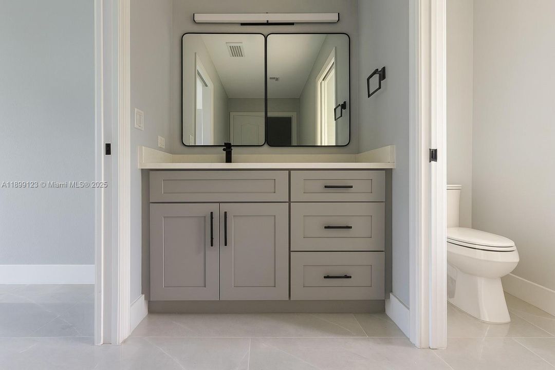 En Venta: $320,000 (3 camas, 2 baños, 0 Pies cuadrados)