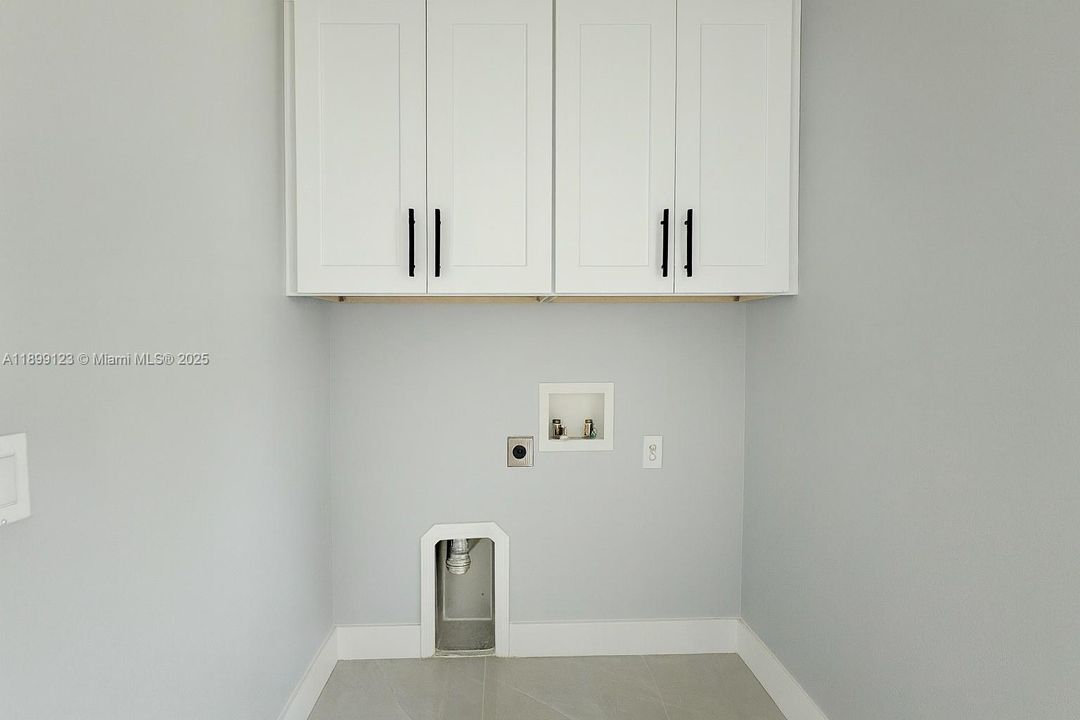 En Venta: $320,000 (3 camas, 2 baños, 0 Pies cuadrados)