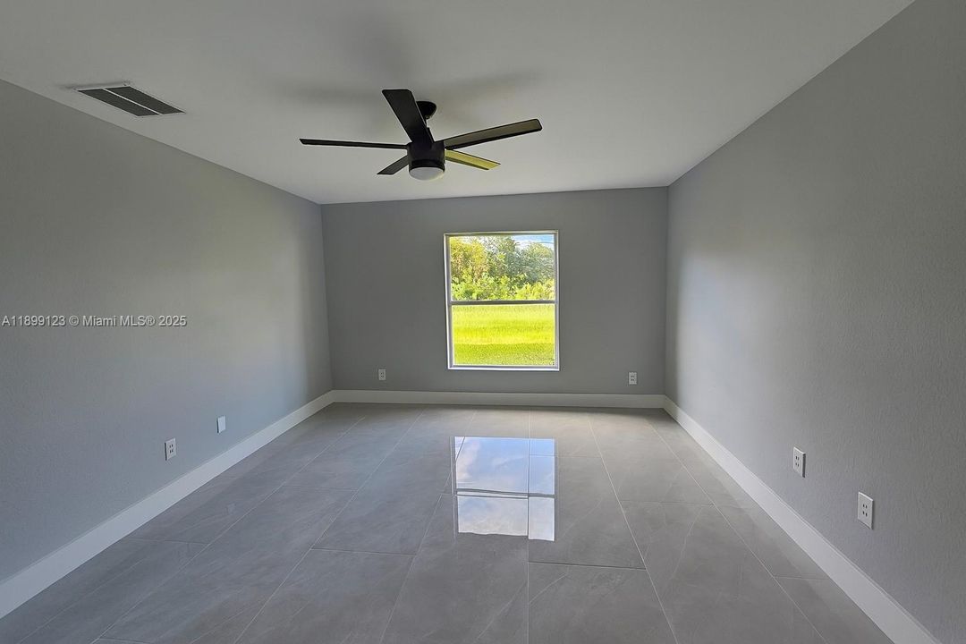 En Venta: $320,000 (3 camas, 2 baños, 0 Pies cuadrados)