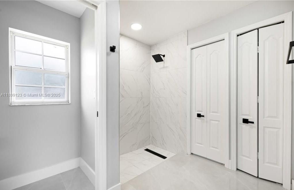 En Venta: $320,000 (3 camas, 2 baños, 0 Pies cuadrados)