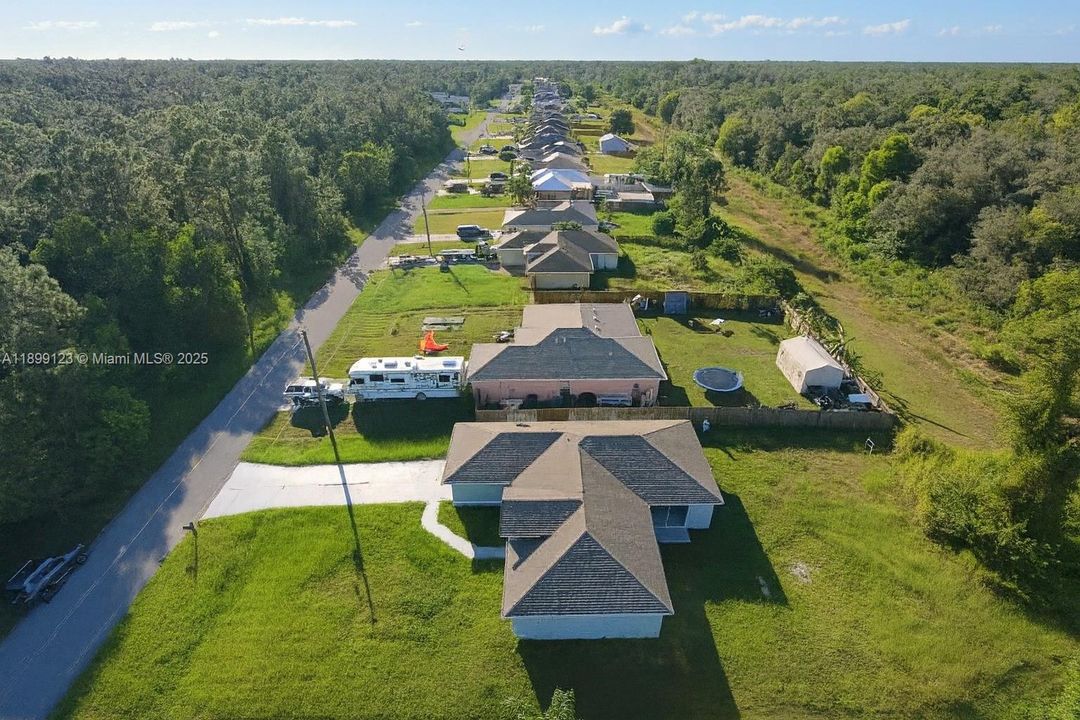 En Venta: $320,000 (3 camas, 2 baños, 0 Pies cuadrados)