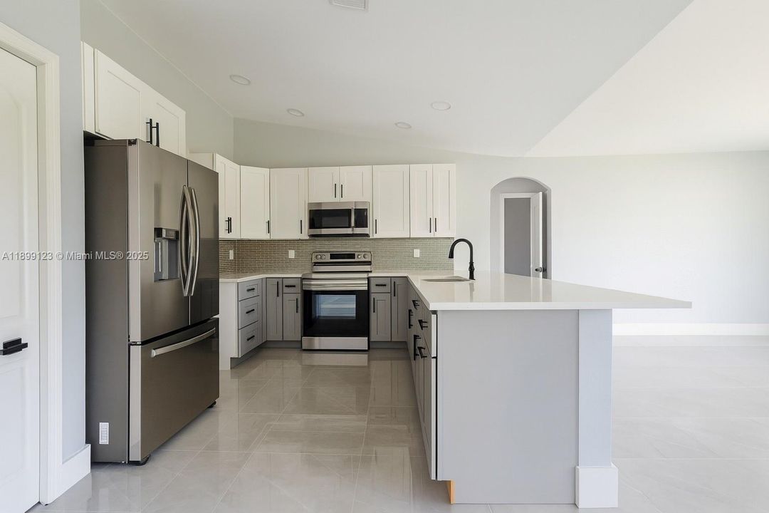 En Venta: $320,000 (3 camas, 2 baños, 0 Pies cuadrados)