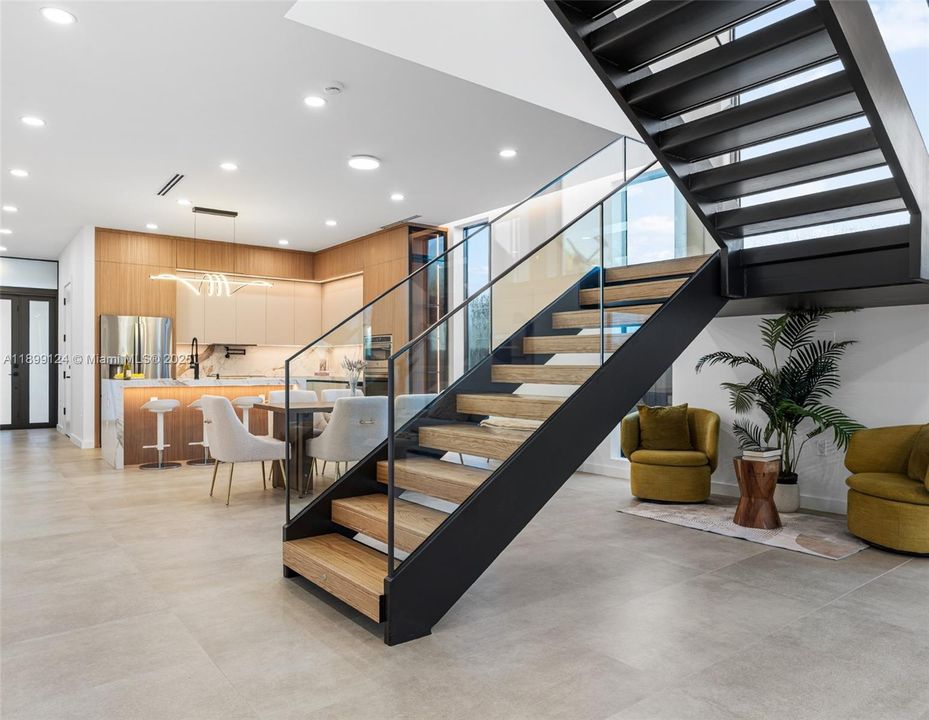 For Sale: $1,599,000 (3 beds, 4 baths, 2416 Square Feet)