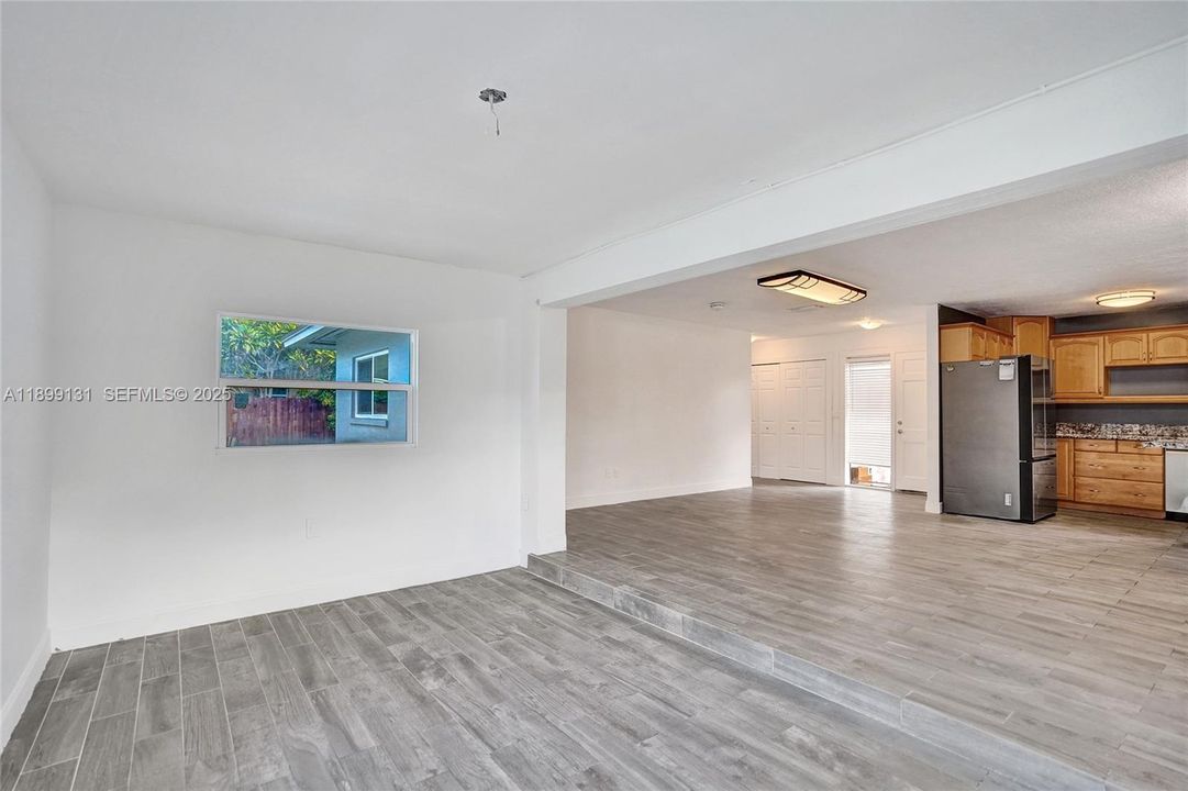 待售: $575,000 (3 贝兹, 3 浴室, 1447 平方英尺)