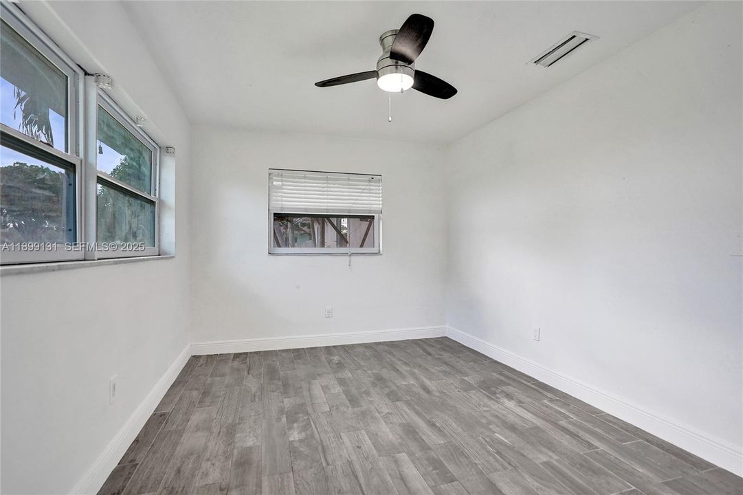 待售: $575,000 (3 贝兹, 3 浴室, 1447 平方英尺)