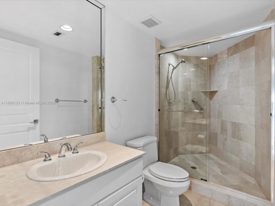 For Sale: $3,395,000 (4 beds, 4 baths, 4080 Square Feet)