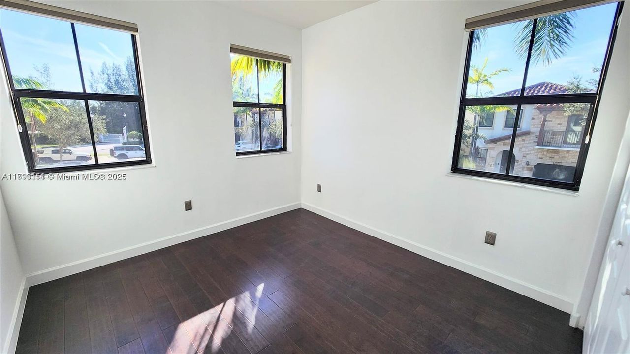 Active With Contract: $805,000 (4 beds, 3 baths, 2170 Square Feet)