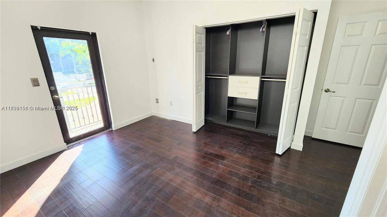 Active With Contract: $805,000 (4 beds, 3 baths, 2170 Square Feet)