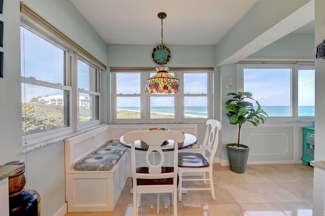 Breakfast Nook
