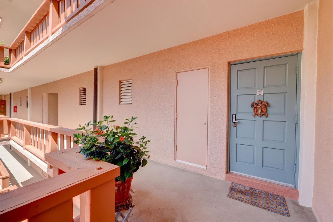 FRONT DOOR