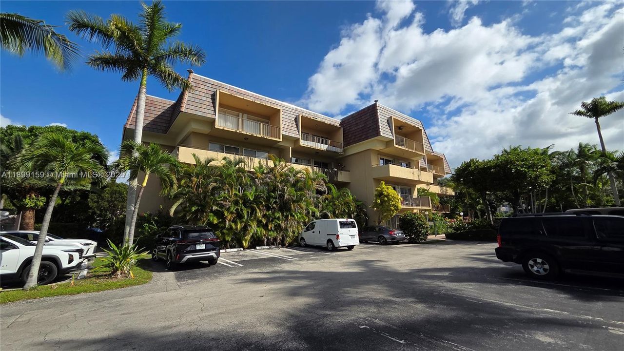 Недавно арендовано: $1,700 (1 спален, 1 ванн, 710 Квадратных фут)