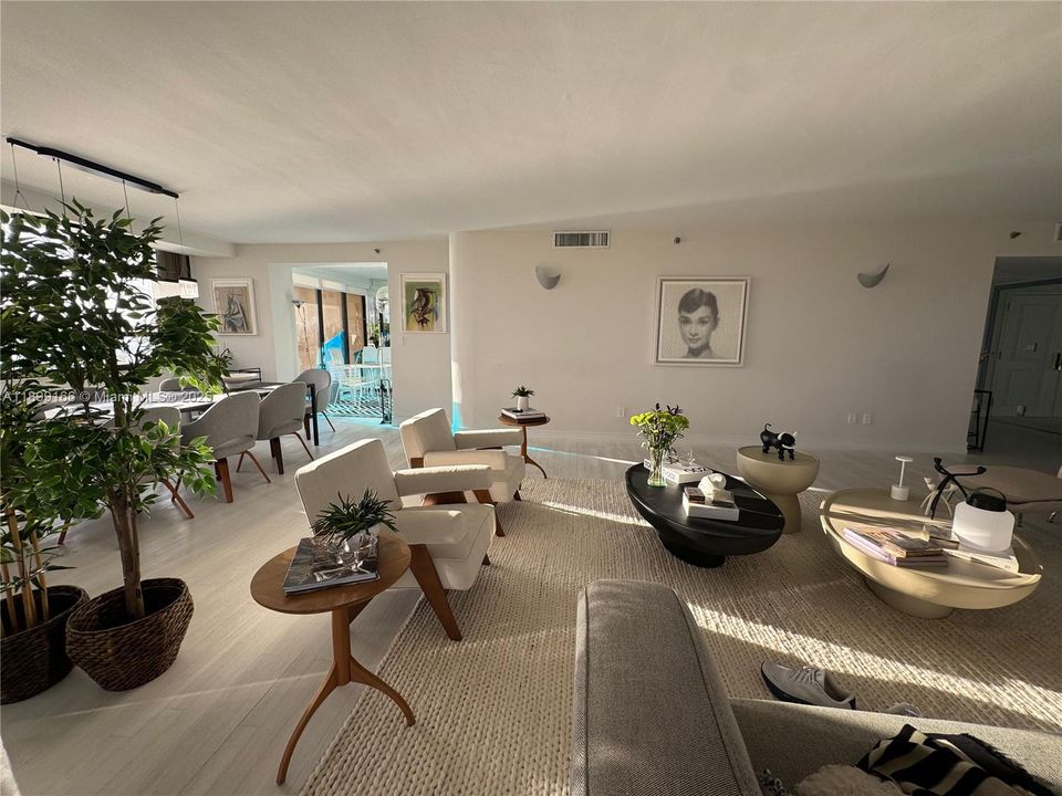 For Rent: $7,200 (3 beds, 2 baths, 2749 Square Feet)