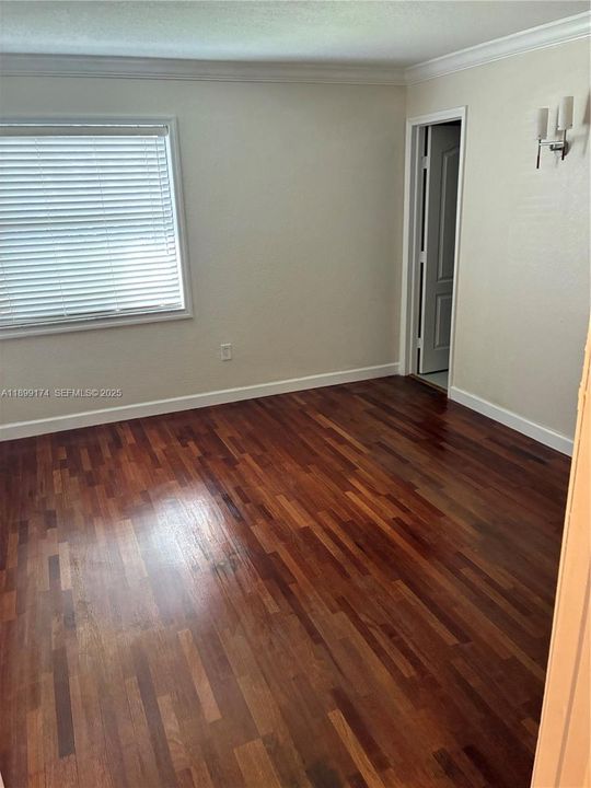 For Rent: $2,750 (3 beds, 2 baths, 1192 Square Feet)