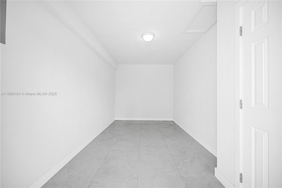 待售: $550,000 (3 贝兹, 2 浴室, 1284 平方英尺)