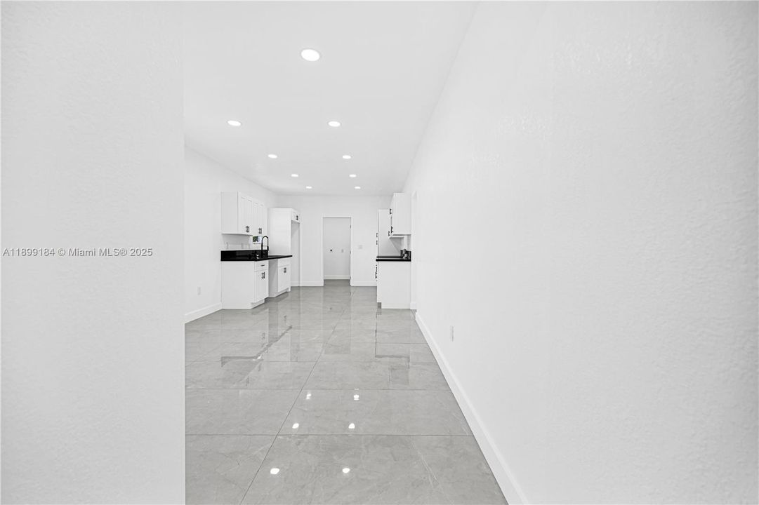 待售: $550,000 (3 贝兹, 2 浴室, 1284 平方英尺)