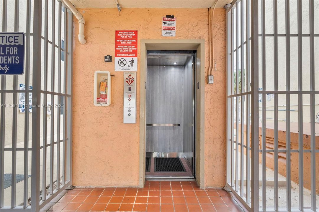 For Sale: $9,000,000 (0 beds, 0 baths, 25899 Square Feet)