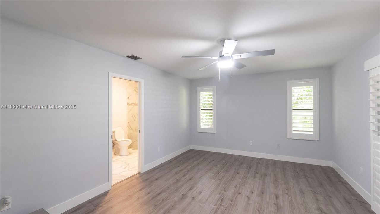 En Venta: $499,999 (3 camas, 2 baños, 1719 Pies cuadrados)