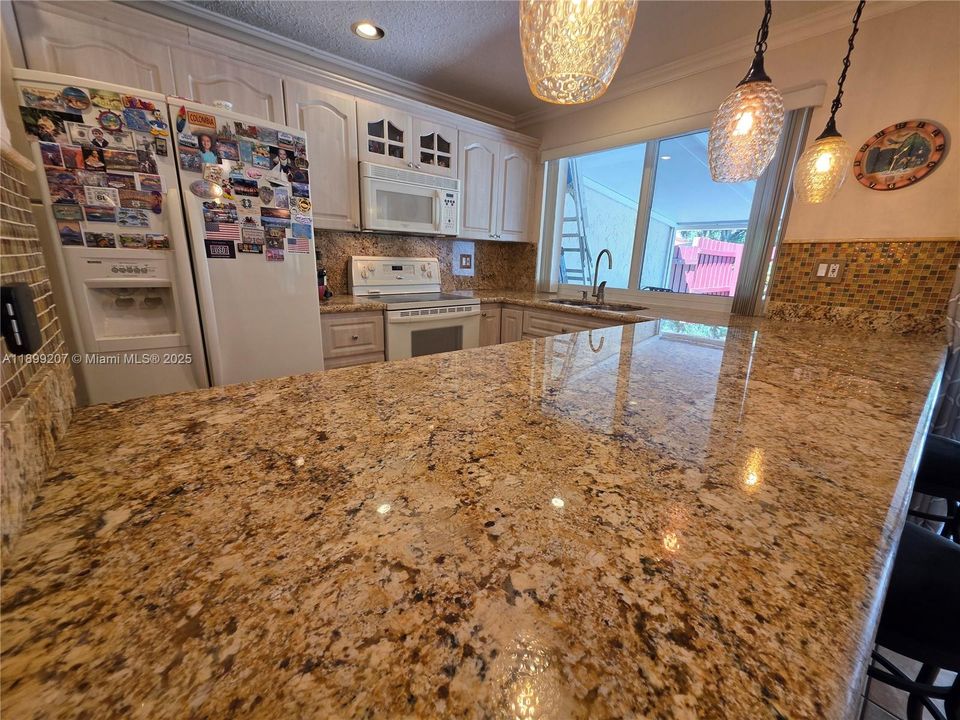 For Sale: $595,000 (3 beds, 2 baths, 1445 Square Feet)