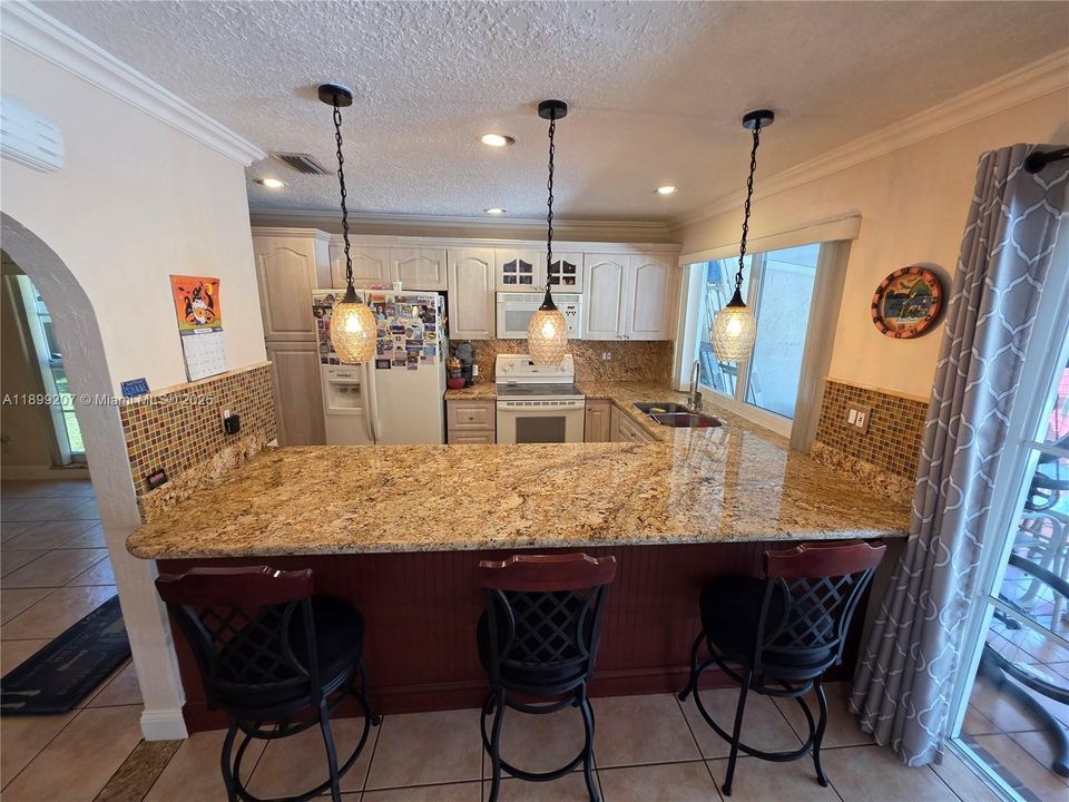 For Sale: $595,000 (3 beds, 2 baths, 1445 Square Feet)