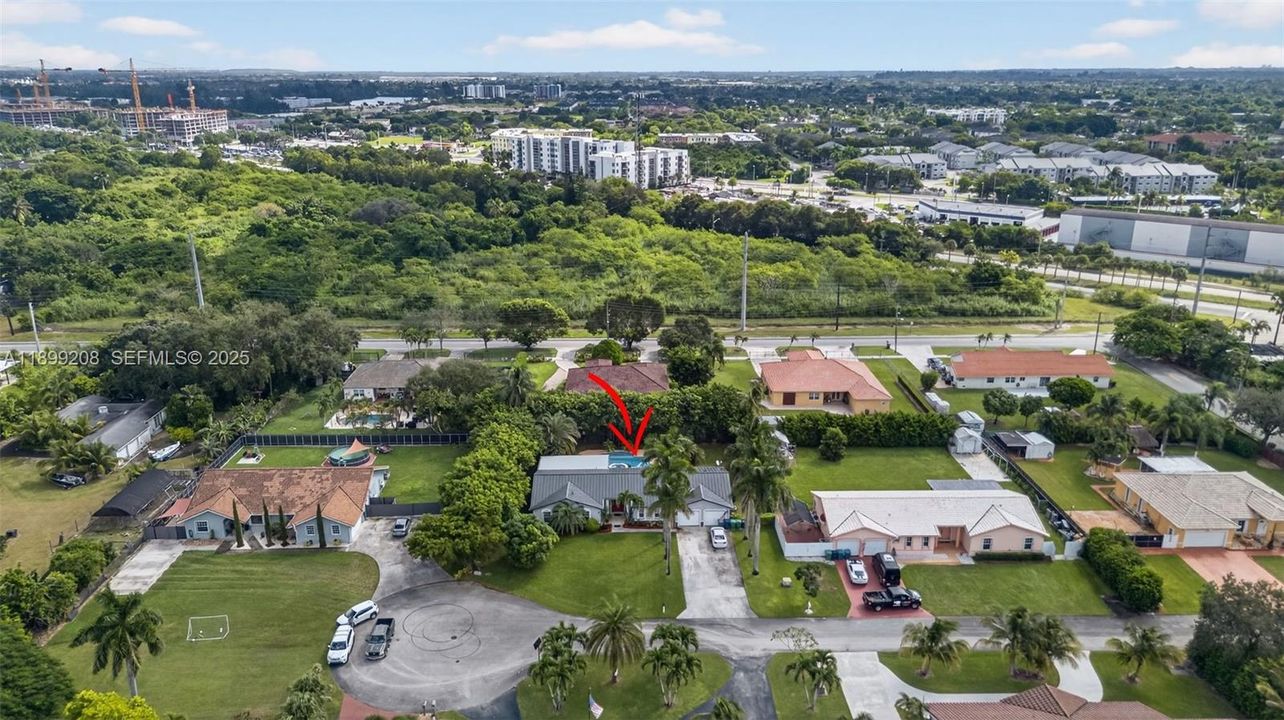 待售: $865,000 (4 贝兹, 3 浴室, 2462 平方英尺)