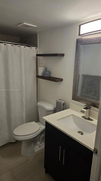 最近租的: $2,750 (3 贝兹, 2 浴室, 1120 平方英尺)